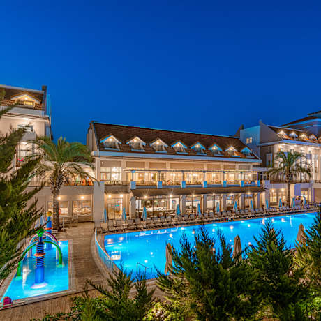 Side Story Resort & Spa